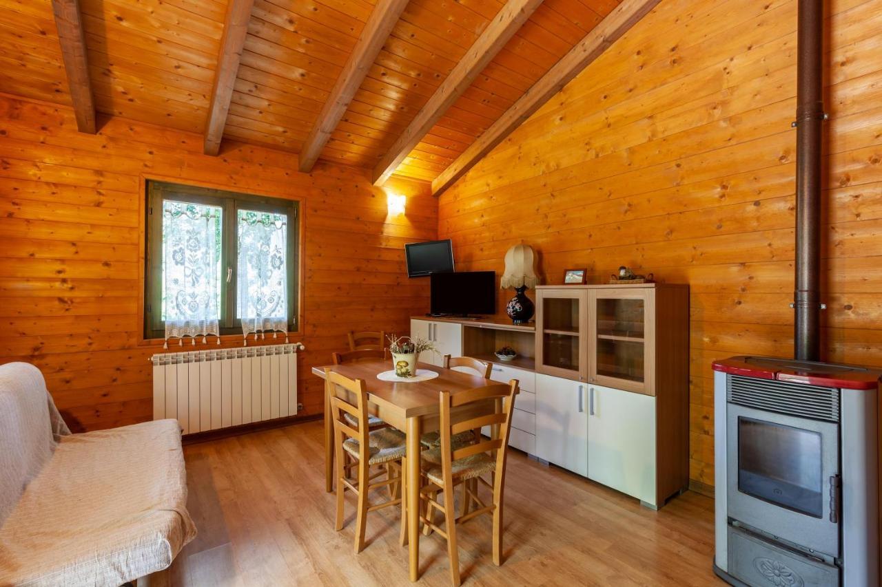 Chalet Anemone Capanne di Sillano Extérieur photo